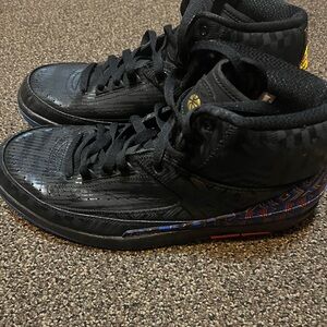 Black Athletic Shoes